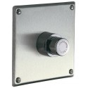Robinet temporisé Tempostop encastré pour tout type d urinoir 15 x 21 avec plaque inox satiné 160 x 160 : réf. 779427
