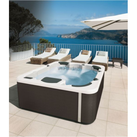 Happy spa 3 places avec coque blanche, tablier rattan, couverture thermique, chromothérapie inclus réf. SH3A23R17AXXXXXX